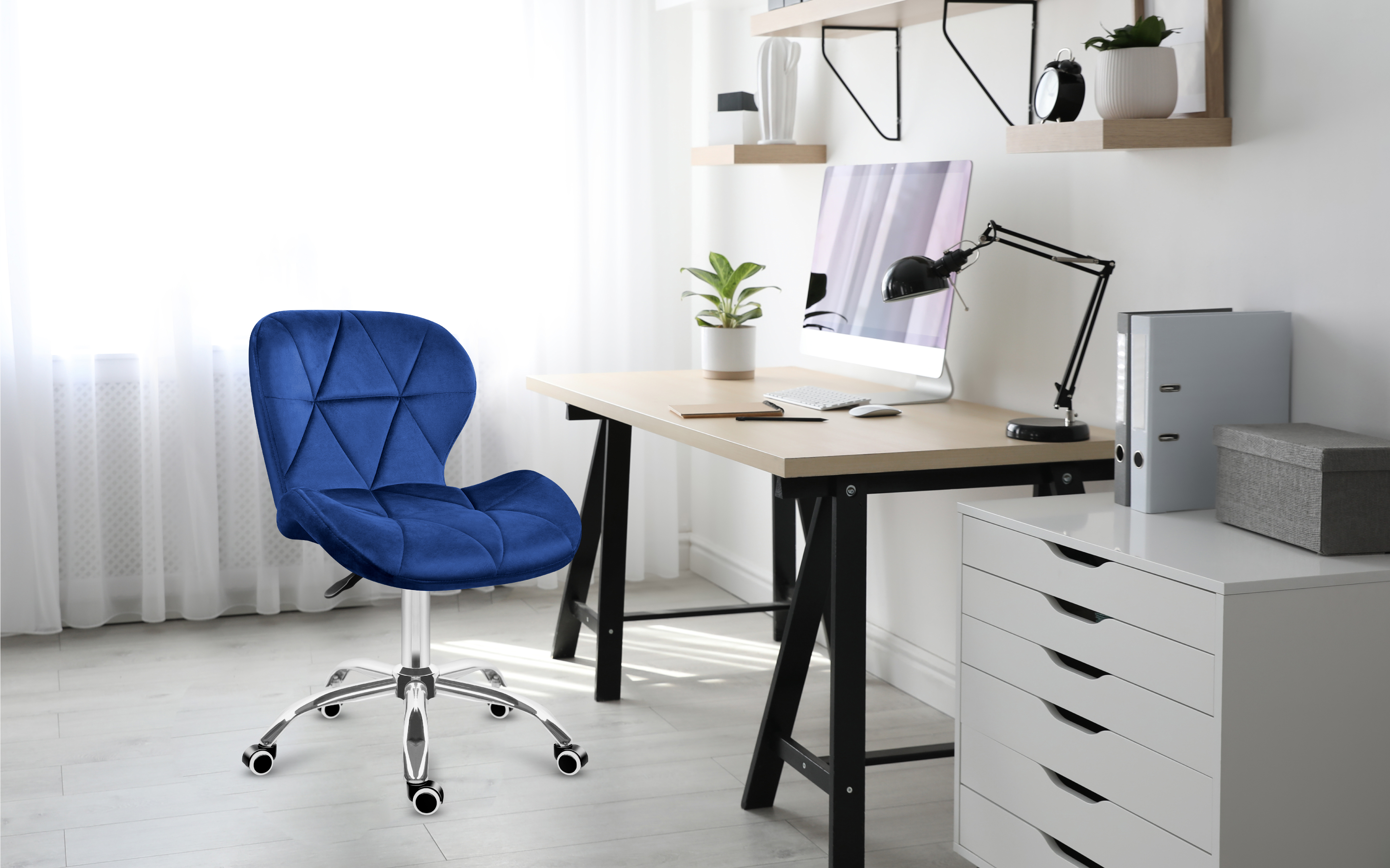 Fotel biurowy Mark Adler 3.0 Black aranżacja